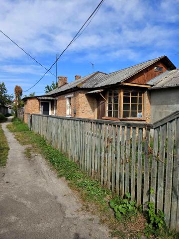 Чеська Крошня вул., 22