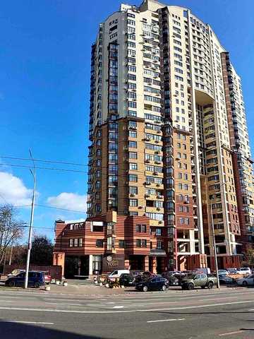 Оренда 4 к квартири в Києві по вул. Соломянській 15а