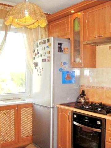 Євгена Лапчевського вул. (Защука), 25