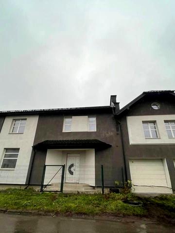 Кобилянської вул., 40