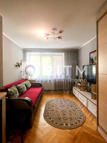 Кравчука вул., 19а