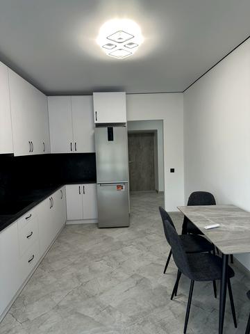 Глиняна вул., 23