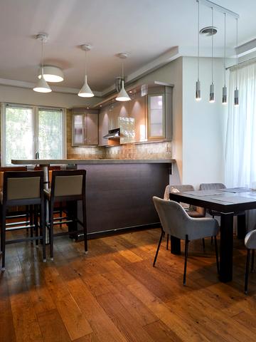 Садова вул.