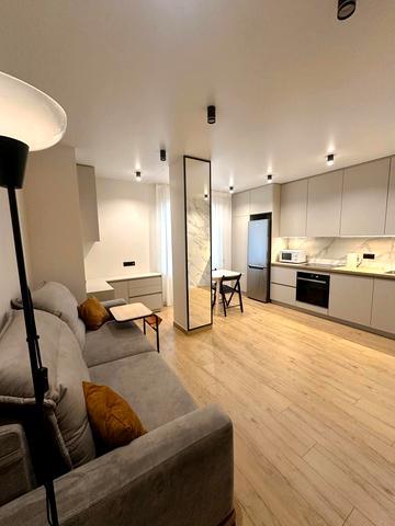 Степана Васильченка вул., 26-Б