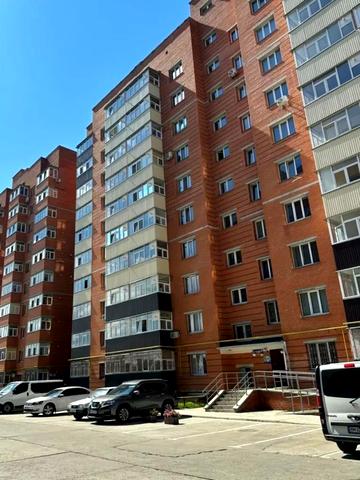 Луганська вул., 11