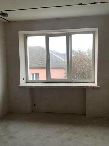 Однокімнатна квартира в м. Здолбунів -2 ( посьолок