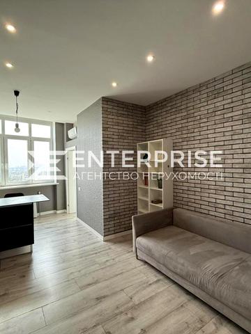 Преображенська вул. (Івана Клименка), 8-Б