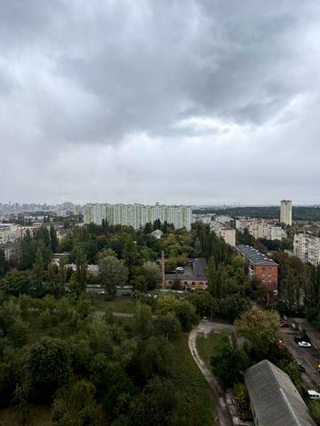 Васильківська вул., 37-Г