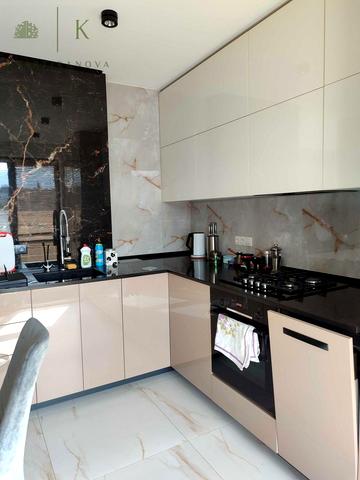 Ярослава Ярославенка вул., 36