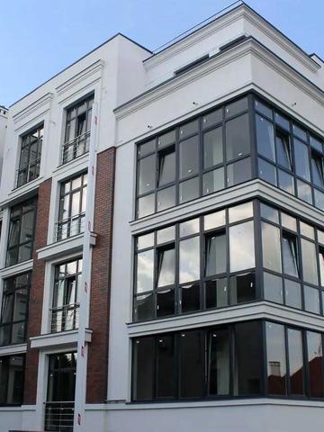 Херсонська вул. (Миколи Кибальчича), 2