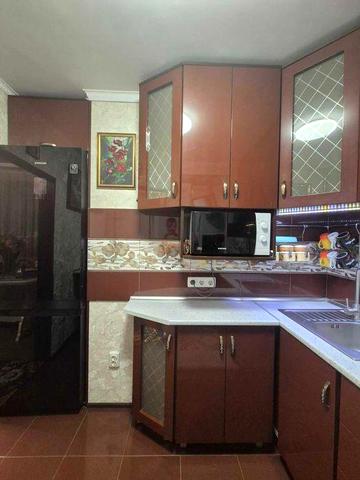 Продається 3 кімнатна квартира