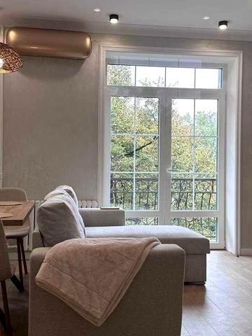 Печерський узвіз, 19