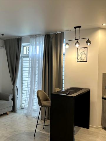 Загорська вул., 121