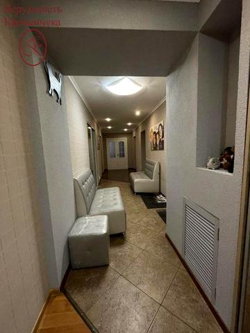 Ексклюзивна 6-кімнатна квартира  для великої сімї