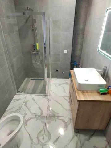 Спортивна вул., 1