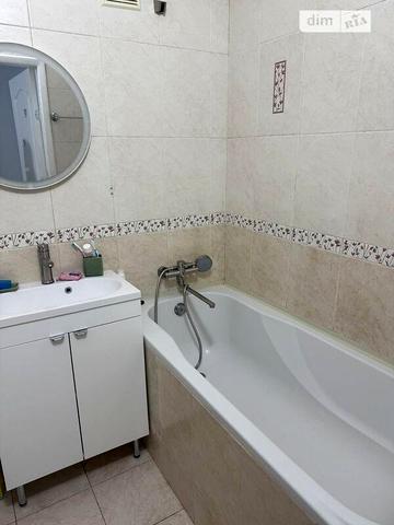 Продаж 2к Квартира Героїв Крут вулиця