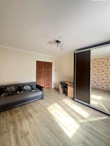 Академіка Богомольця вул., 27А