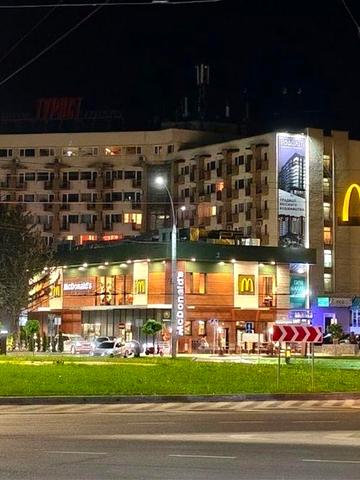 ВЛАСНИК Терміново Продам 3 к. Новобудову біля McDonald’s ТЦ Майдан ЖК Премєра