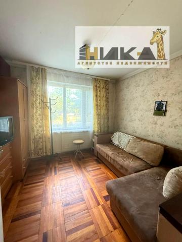 Академіка Александрова вул., 3