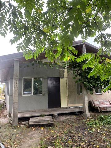 Продаж будинку.