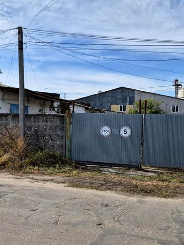 Комарова, 116