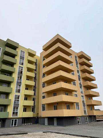 Вячеслава Чорновола вул., 8к