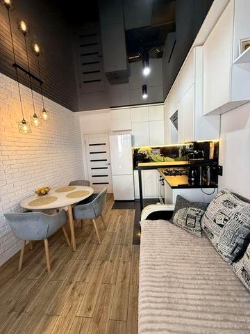 Продаж Однокімнатна квартира 46 м.кВ Масани ЖК Основа буд