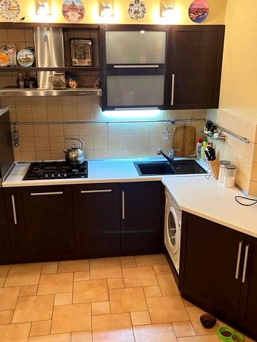 Деревянка вул., 12