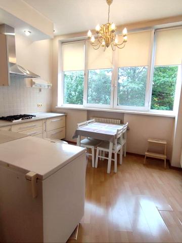 Французький бульв., 35