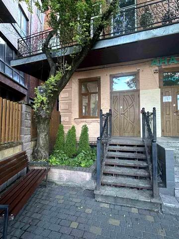 Драгоманова вул., 67