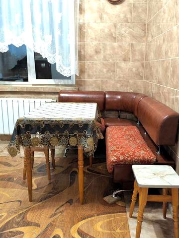 Здається 2 квартира в приватному секторі, з місцем під авто