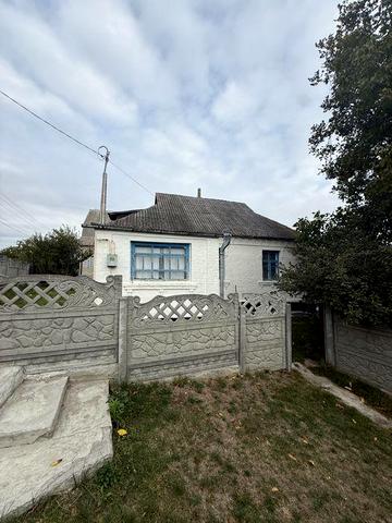 Продається будинок, с. Шкарівка