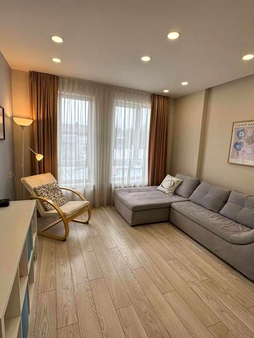 Пекарська вул., 57