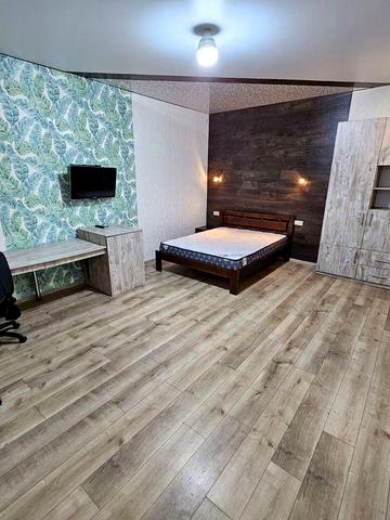 СРОЧНО Центр, Квартира студия, ремонт, техника, 2 паркоместа, собствен