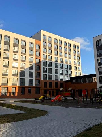 Володимира Навроцького вул., 31