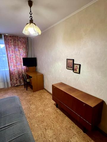 Велика Морська вул., 4