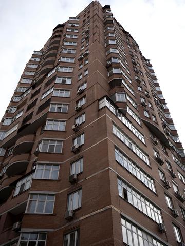 Дмитрівська вул., 13-А