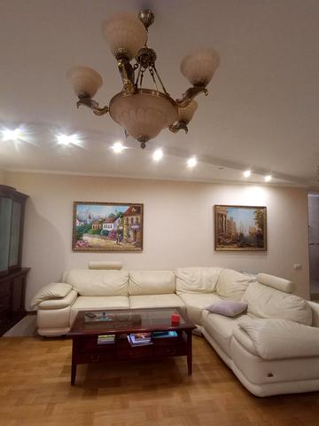 Науки просп. (Леніна), 31в