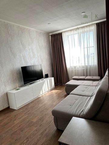 Москалівська вул. (Жовтневої Революції), 92