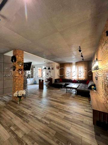 До вашої уваги пропонується 3 - кімнатна квартира в ЖК Бородіно