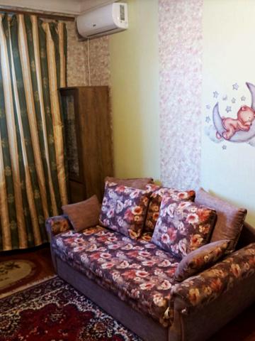 Юліана Матвійчука вул. (), 21