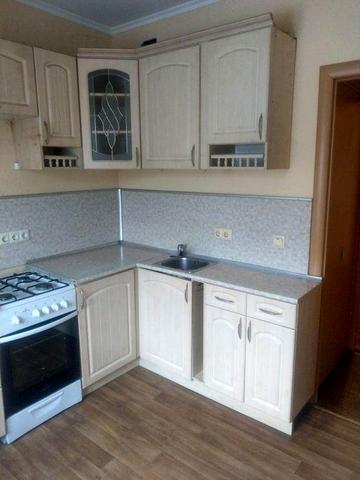 4-кімнатна квартира Грушевського 49