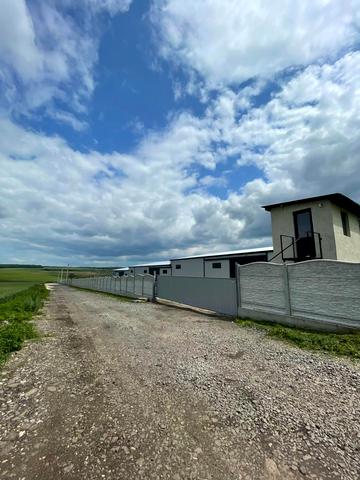 Центральна вул., 18