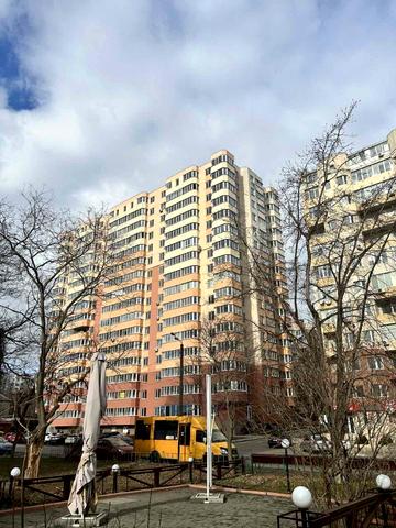 Євгена Чикаленка вул., 58а