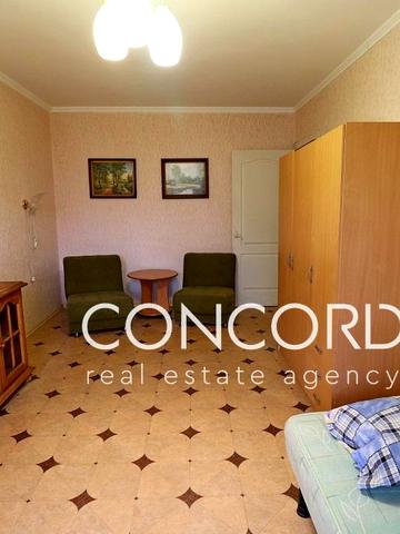 Олександра Архипенка вул. (Мате Залки), 10-А