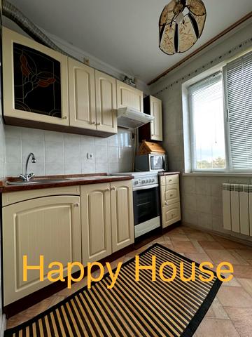 Прирічна вул., 17