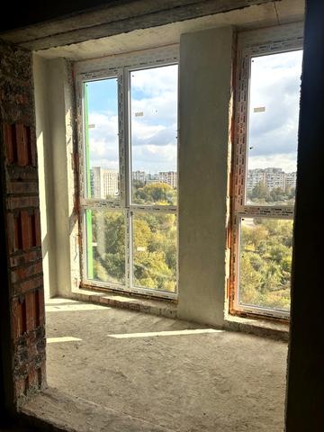 Роксоляни вул., 26