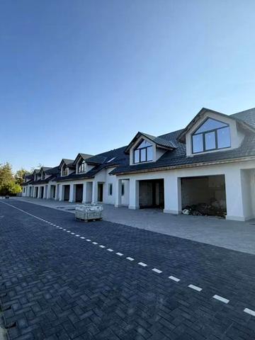 Курінний пров., 88