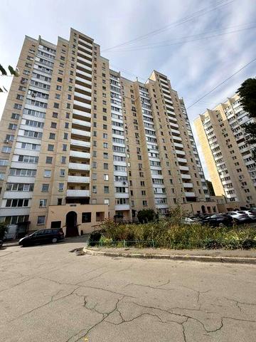 Продам 3 кім квартиру Москаленко 8а ЖК ОСББ