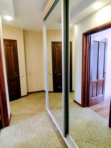 Продається 2-кімнатна квартира